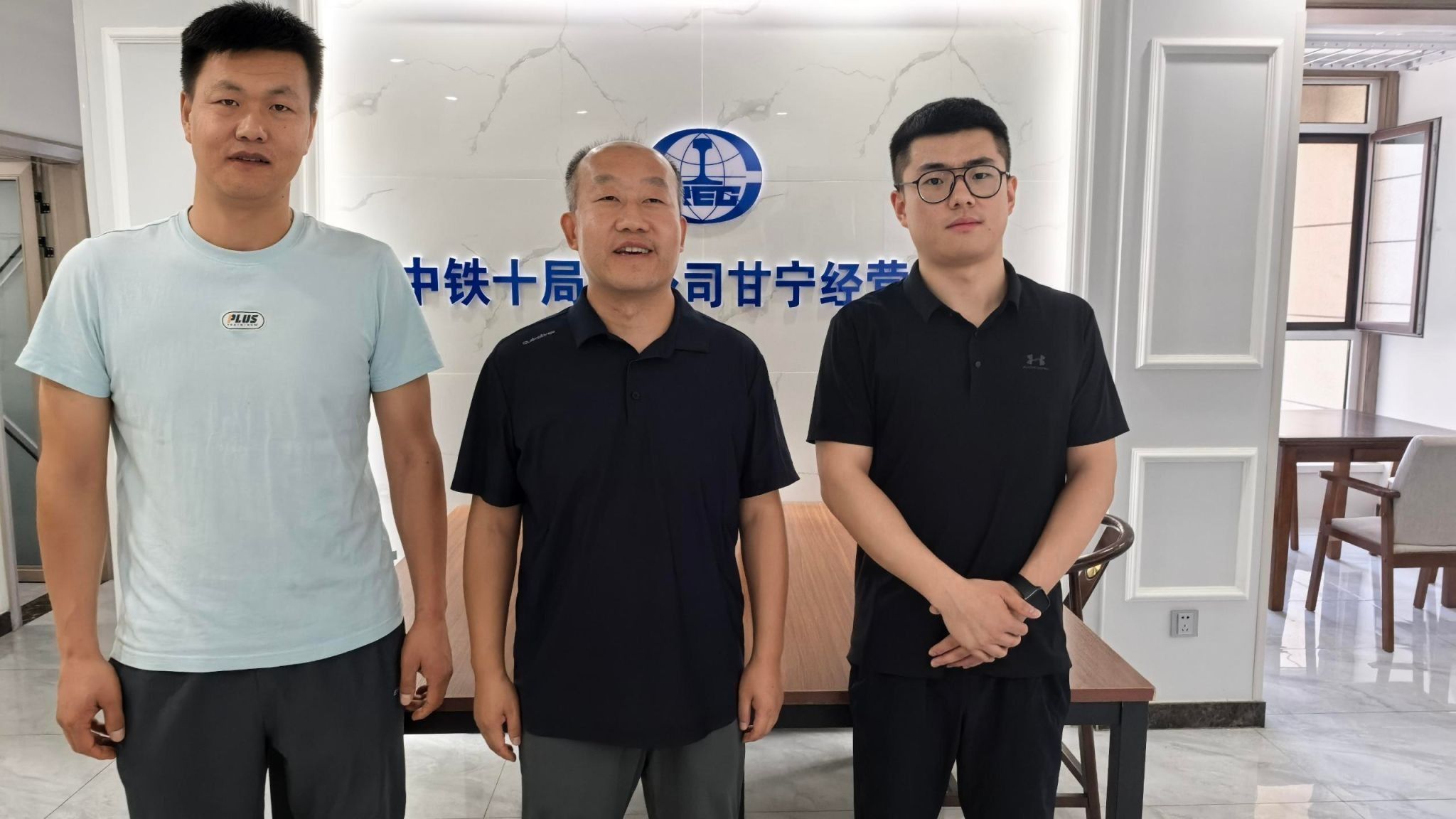 对接产业需求 优化人培方案 土木工程学院院长赵志鹏一行赴中铁十局甘宁经理部开展用人满意度调研